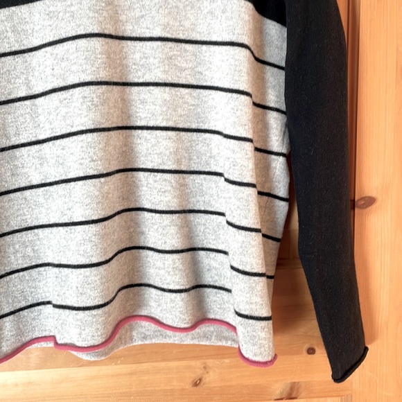 Philosophy 100% Cashmere black grey striped oversize sweater, size S - Picture 2 of 4